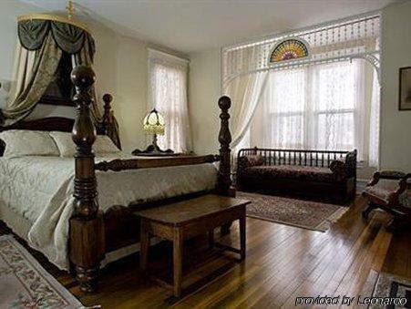 The Historic Morris Harvey House Bed & Breakfast Fayetteville Cameră foto